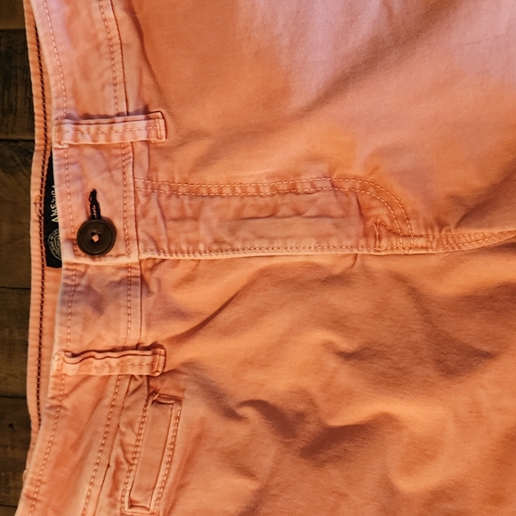 American Eagle Chino Shorts Men's 30 Pink Classic fit Active Lived In - Picture 3 of 11